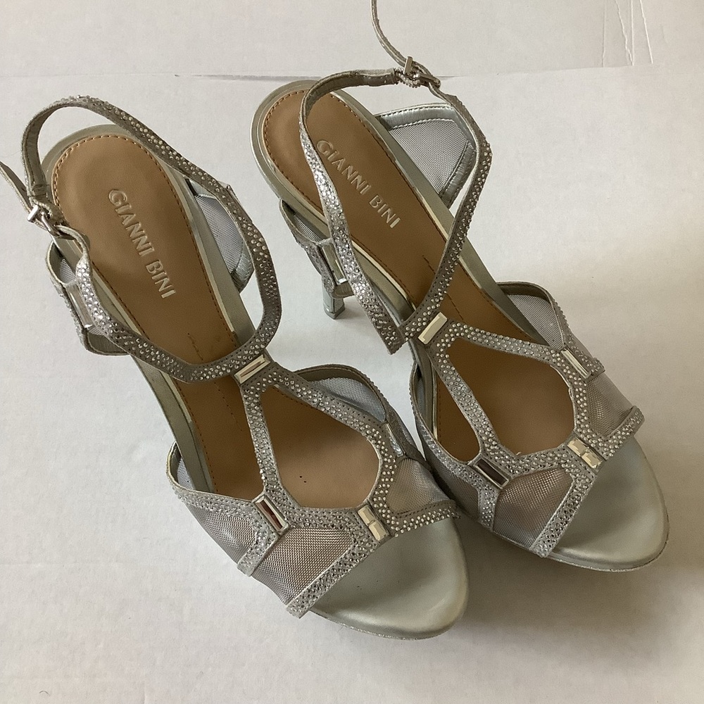 Silver Gianni Bini platform heels